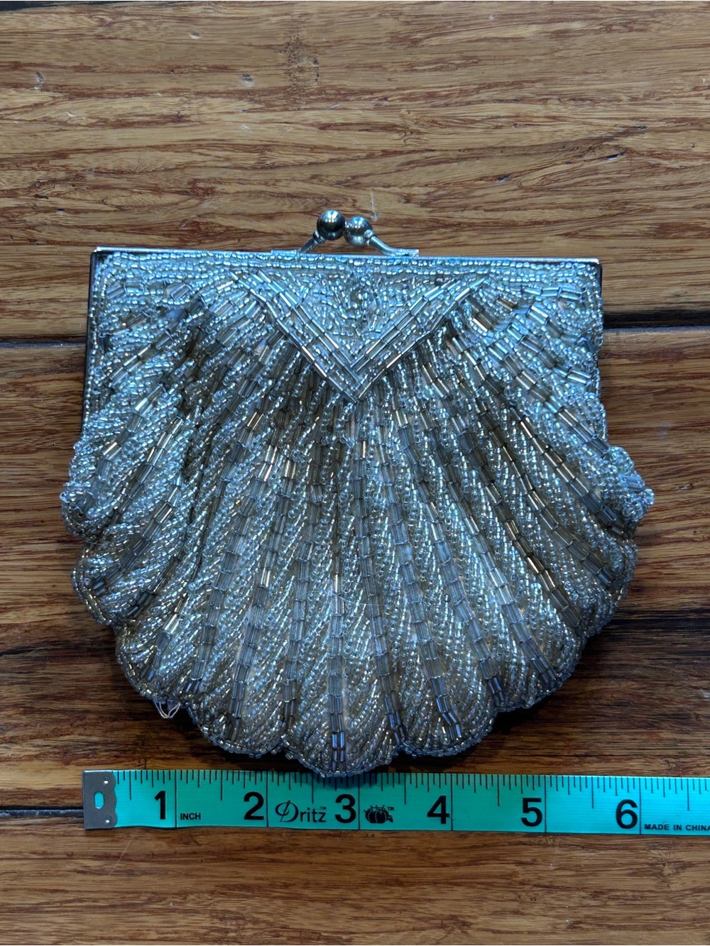 Vintage beaded evening bag. Very good condition. As pictured.
